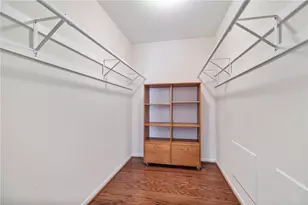 6851 Roswell Rd, Sandy Springs, GA 30328 - Photo 15