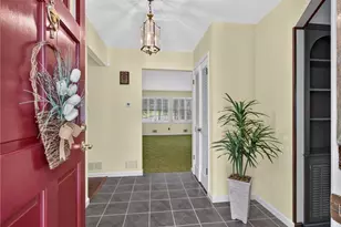 3028 St Charles Ave, Gainesville, GA 30504 - Photo 5