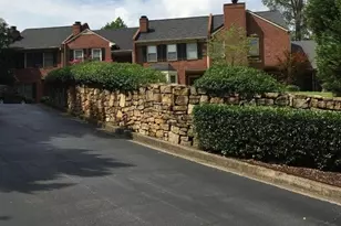 871 Lenox Oaks Cir NE, Atlanta, GA 30324 - Photo 1