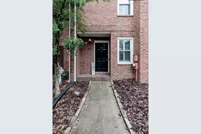 871 Lenox Oaks Circle NE, Atlanta, GA 30324 - Photo 3