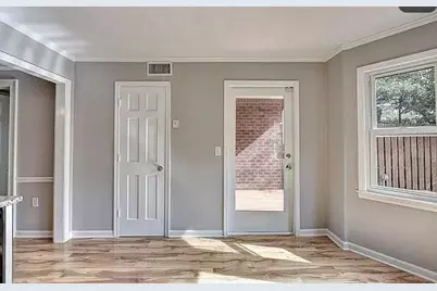871 Lenox Oaks Circle NE, Atlanta, GA 30324 - Photo 11