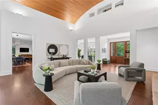 4036 Conway Valley Rd, Atlanta, GA 30327 - Photo 3