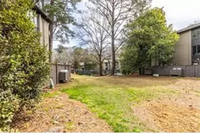15 Ivy Square NE, Atlanta, GA 30342 - Photo 43