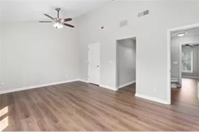 15 Ivy Square NE, Atlanta, GA 30342 - Photo 25