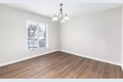 15 Ivy Square NE, Atlanta, GA 30342 - Photo 5