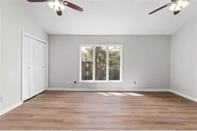 15 Ivy Square NE, Atlanta, GA 30342 - Photo 23