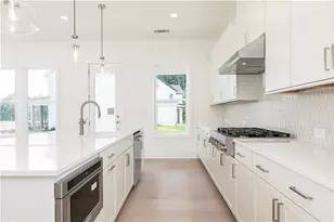 4320 Waylon Dr, Cumming, GA 30028 - Photo 13