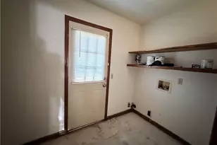 1026 Barn Oak Ct NE, Conyers, GA 30012 - Photo 5