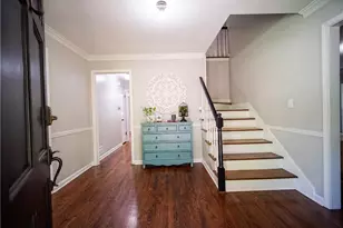 785 Spalding Dr, Sandy Springs, GA 30328 - Photo 3