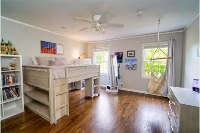 785 Spalding Drive, Sandy Springs, GA 30328 - Photo 17