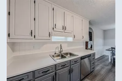 2990 Hampton Valley Drive, Loganville, GA 30052 - Photo 7