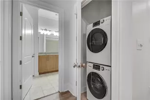 1055 Piedmont Ave NE, Atlanta, GA 30309 - Photo 19