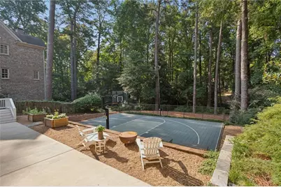 912 Beaverbrook Drive NW, Atlanta, GA 30318 - Photo 41