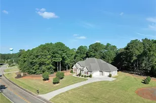 105 Freedom Dr, Forsyth, GA 31029 - Photo 3