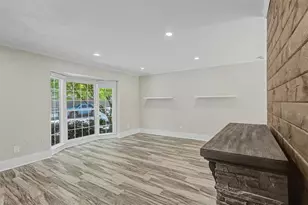136 Peachtree Memorial Dr NW, Atlanta, GA 30309 - Photo 7