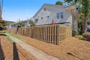 136 Peachtree Memorial Dr NW, Atlanta, GA 30309 - Photo 29