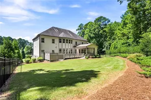 3814 Lamb Dr, Marietta, GA 30064 - Photo 9