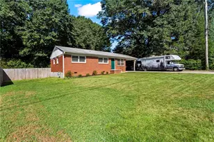 2560 Walton Way SW, Marietta, GA 30060 - Photo 3