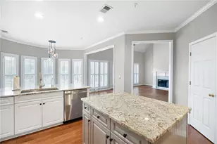 1170 Parkview Ln NW, Kennesaw, GA 30152 - Photo 5