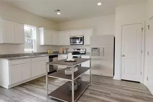 302 Knightsbridge Ln, Winder, GA 30680 - Photo 7