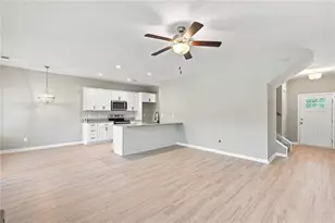 360 May Ln, Carnesville, GA 30521 - Photo 5