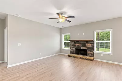 360 May Lane, Carnesville, GA 30521 - Photo 7