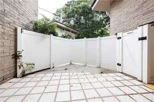 346 Carpenter Dr, Sandy Springs, GA 30328 - Photo 13