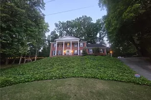 5434 Dunwoody Ct, Dunwoody, GA 30338 - Photo 1