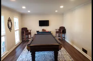 5434 Dunwoody Knoll Ct, Dunwoody, GA 30338 - Photo 3
