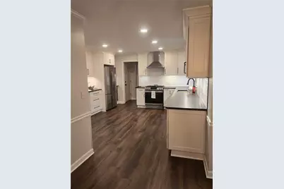 5434 Dunwoody Knoll Court, Dunwoody, GA 30338 - Photo 13