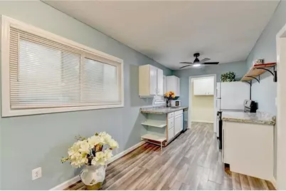 103 Dogwood Ln #B, Auburn, GA 30011 - Photo 11