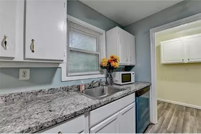 103 Dogwood Ln #B, Auburn, GA 30011 - Photo 17