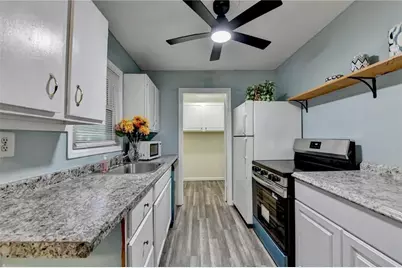 103 Dogwood Ln #B, Auburn, GA 30011 - Photo 15