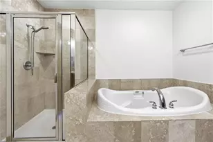 2881 Peachtree Rd NE, Atlanta, GA 30305 - Photo 27