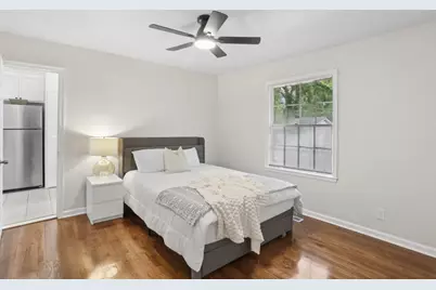 980 Brookdale Drive, East Point, GA 30344 - Photo 17