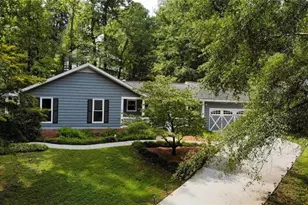 5534 Woodberry Cir, Marietta, GA 30068 - Photo 3
