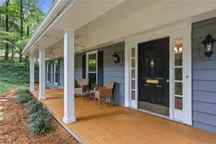 5534 Woodberry Cir, Marietta, GA 30068 - Photo 7