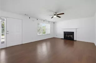 2545 Lake Royale Dr, Riverdale, GA 30296 - Photo 7