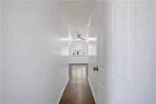 2545 Lake Royale Dr, Riverdale, GA 30296 - Photo 23