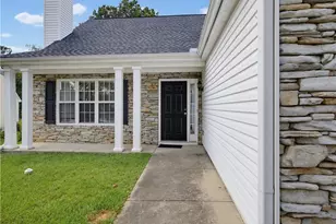 2545 Lake Royale Dr, Riverdale, GA 30296 - Photo 3