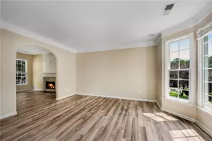 2015 Aldbury Ln, Woodstock, GA 30189 - Photo 5