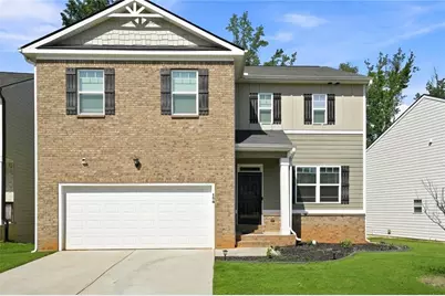 154 Silver Birch Pass, Newnan, GA 30265 - Photo 1