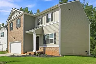 154 Silver Birch Pass, Newnan, GA 30265 - Photo 1