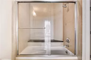 1080 Peachtree St NE, Atlanta, GA 30309 - Photo 17