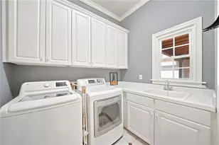 3901 Hazelhurst Dr, Marietta, GA 30066 - Photo 33