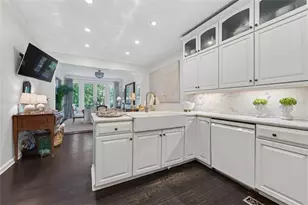 2525 Peachtree Rd NE, Atlanta, GA 30305 - Photo 13