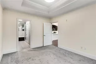 2255 Peachtree Road NE, Atlanta, GA 30309 - Photo 19