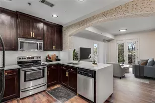 2255 Peachtree Road NE, Atlanta, GA 30309 - Photo 3