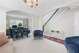 5655 Laurel Ridge Dr, Atlanta, GA 30344 - Photo 9