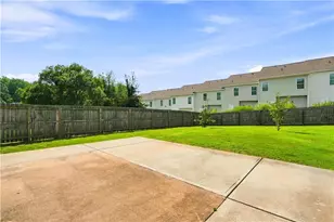 5655 Laurel Ridge Dr, Atlanta, GA 30344 - Photo 39